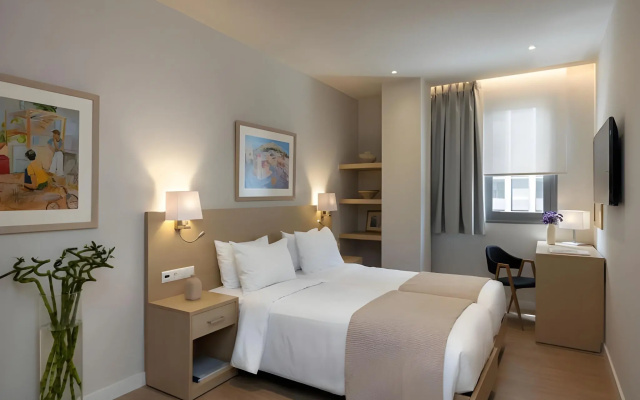 Gallery Port Tower Hotel 
