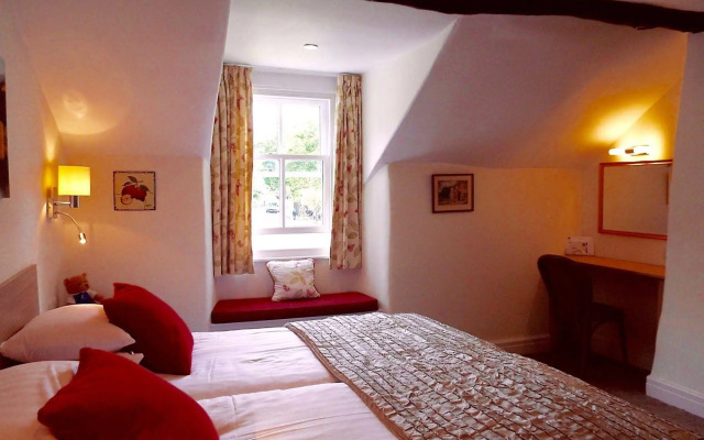 Wateredge Inn- The Inn Collection group