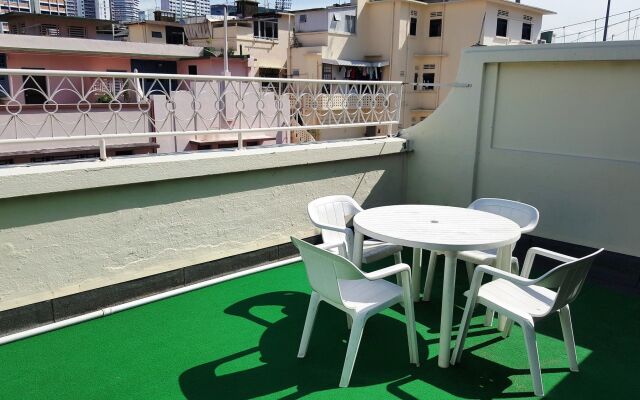 Meadows Hostel