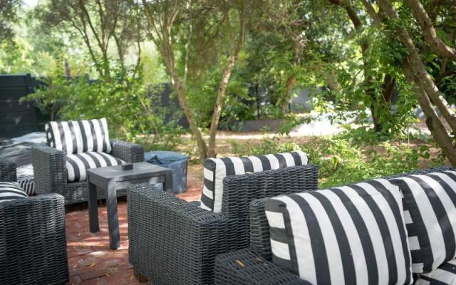 Ruby Rose Country House