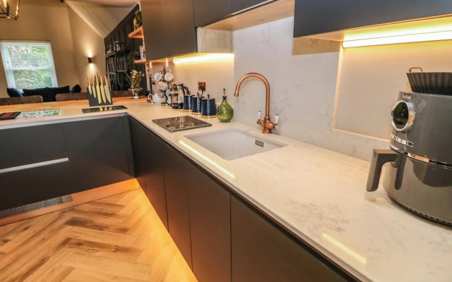 Netherdale Penthouse
