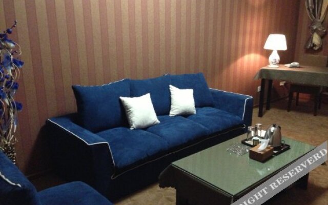 Wennuan Business Hotel