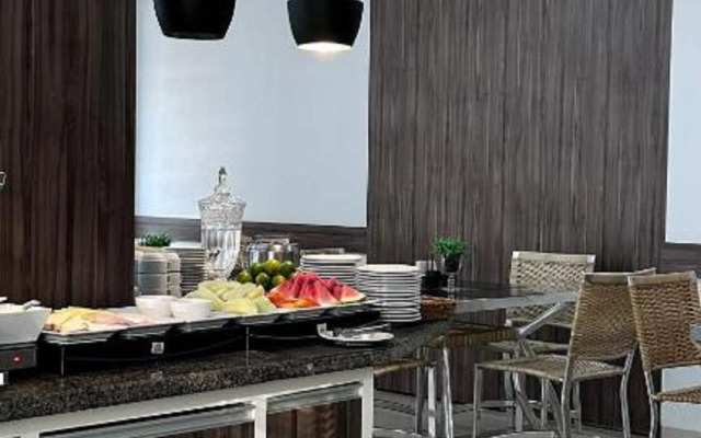 Premier Pallace Hotel