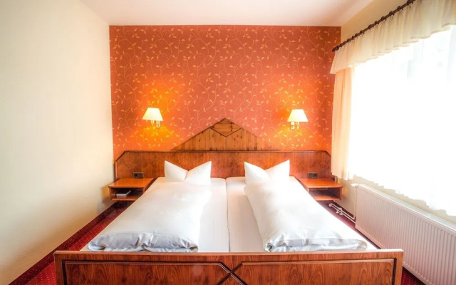 Waldsee Hotel am Wirchensee