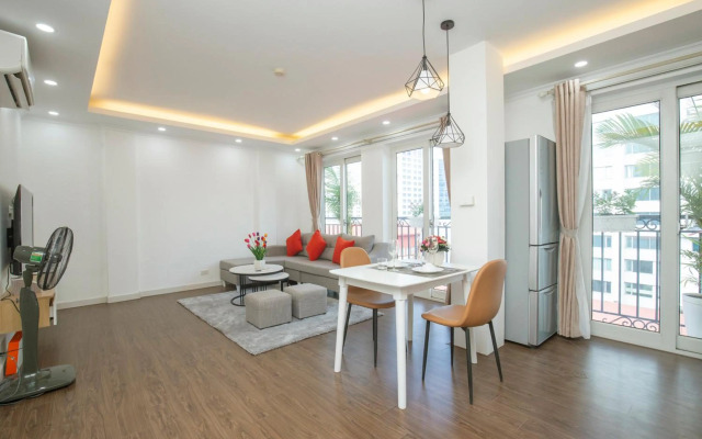 Sumitomo Tower-1 Bed Apartment & Hotel