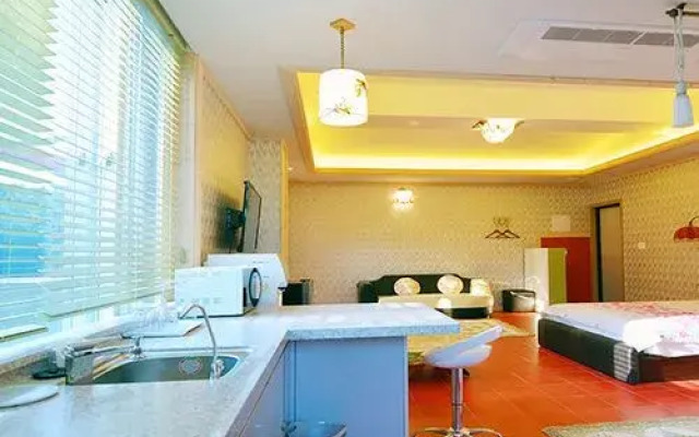 Gangneung Herbhill House Pension