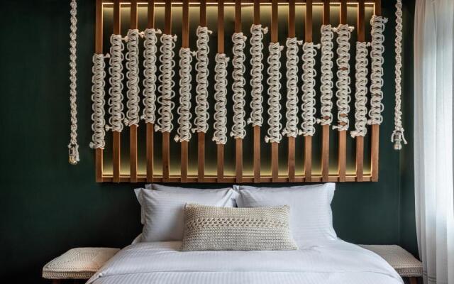 Macrame Luxury Suites
