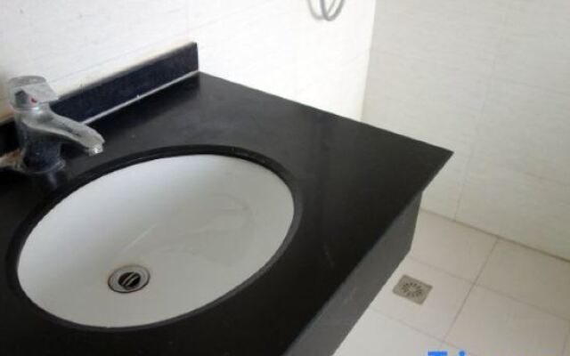 Shanghai Linxin Hotel