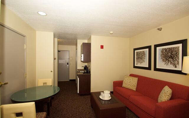 Holiday Inn Express & Suites Ogden by IHG