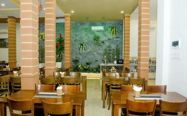 Lucky Hotel Nha Trang