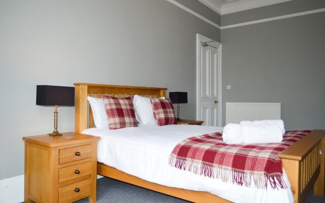 Modern 3 Bedroom Home in Morningside