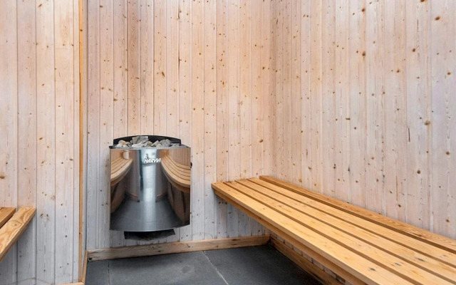 20 Person Holiday Home in Romo