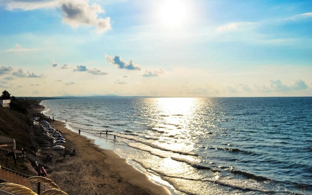La Plage Resort