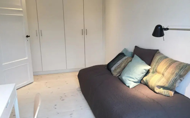 Beautiful Two-bed Apartment