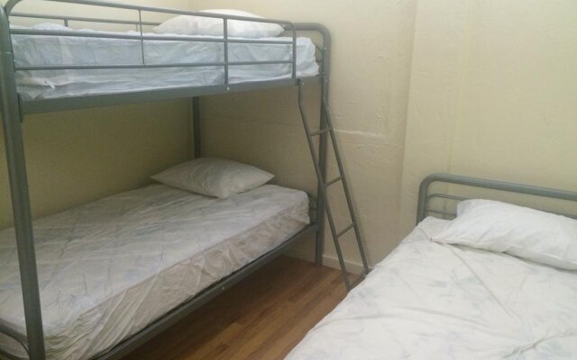 Treasure State Hostel