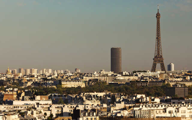 ibis Styles Puteaux Paris La Defense