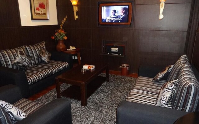 La Fontaine Safd Suites