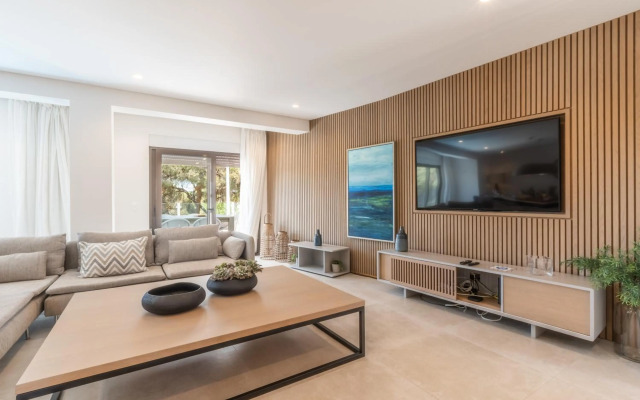 Vila Hibisco by Garvetur