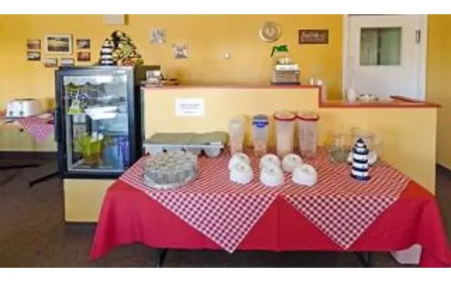 Coastal Inn Kingfisher