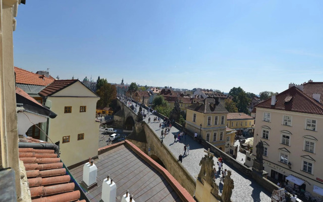 Hotel U Tri Pstrosu