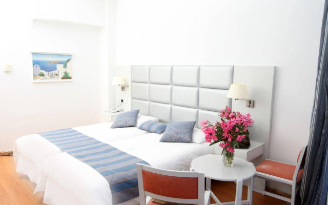 Silver Sands Beach Hotel