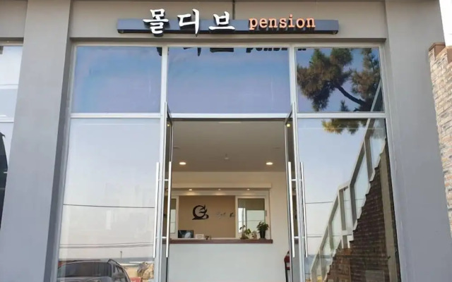 Yangyang Maldives Pension