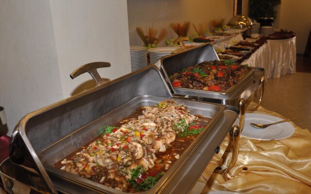 Al Reef International Hotel