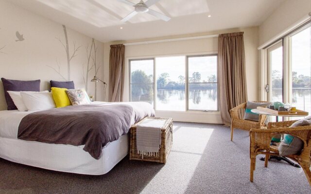 Lakeside Villas at Crittenden