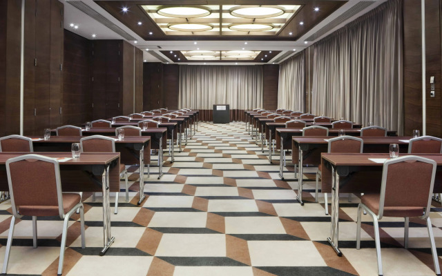 Four Points by Sheraton Le Verdun