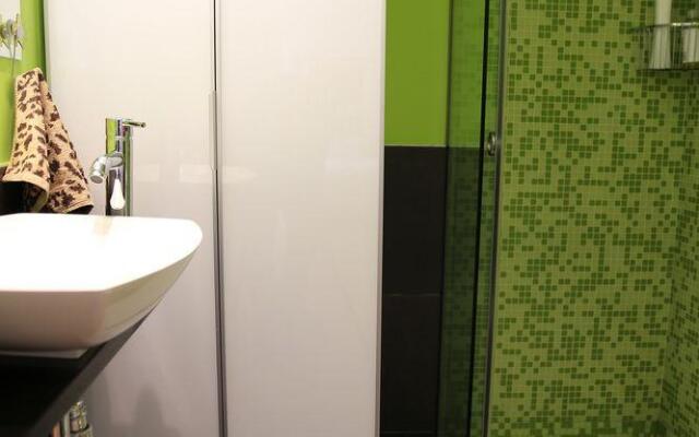 SEAFRONT LUXURY STUDIO - by SanSebastianApartments.es