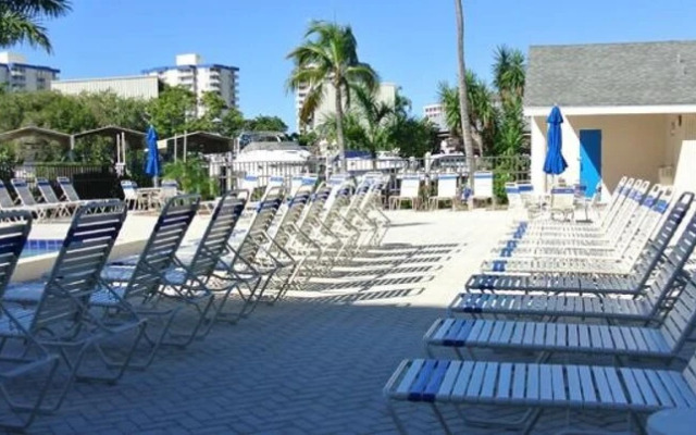 Santa Maria Harbour Resort Condo
