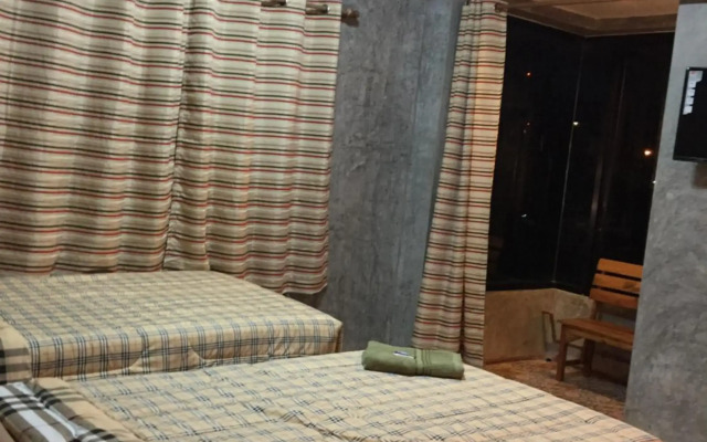 Stay with Brite The Home-stay in Chiang Mai