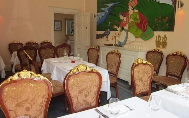 Eagle Lodge Rooms