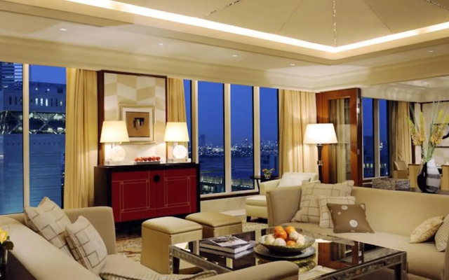 The Ritz-Carlton Executive Residences