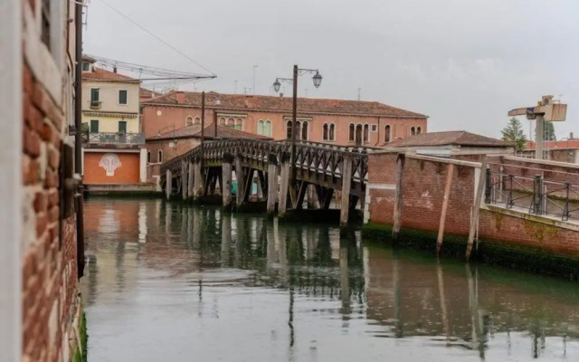 Venice Jewel Canal View