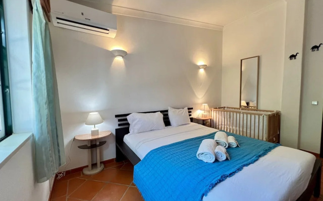 Alvor Traditional Villa by Homing