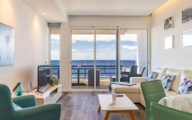 Monumental Apartment 608 Balcony Sea View