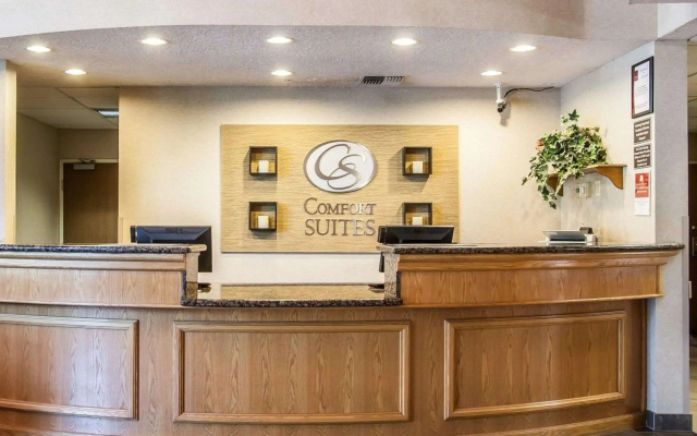 Comfort Suites Clackamas