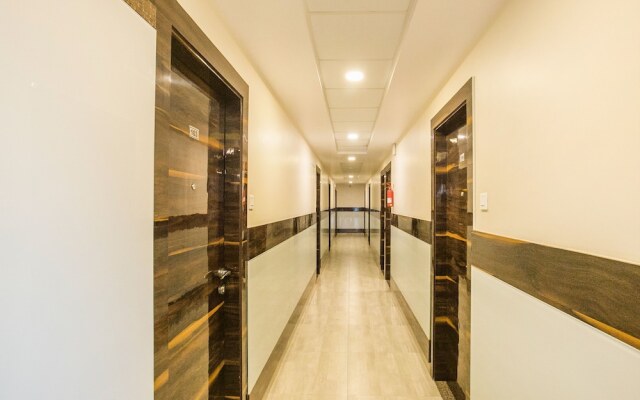 Capital O 15950 J K Residency