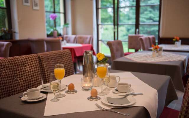 Flair Waldhotel Mellestollen