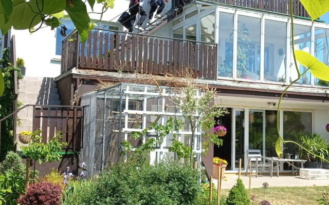 Paradise villa apartment