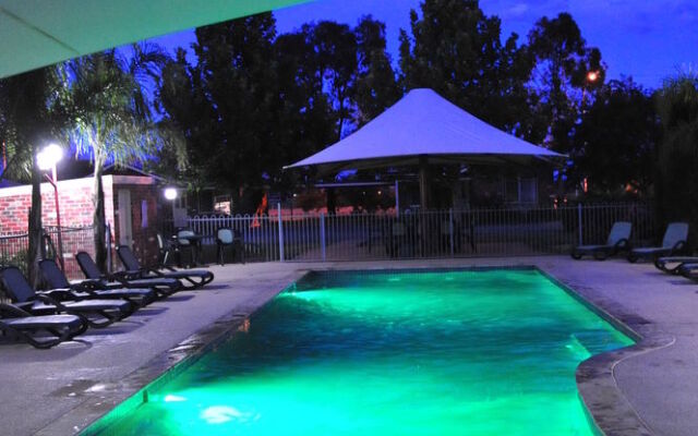 Riverview Resort