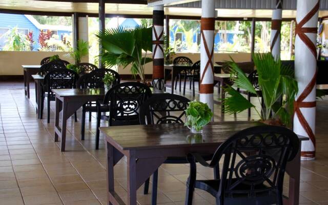Oarsman's Bay Lodge