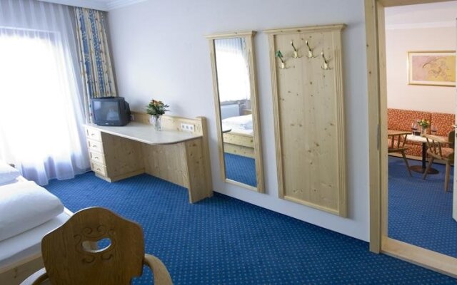 BRUNELLA Hotel & Restaurant Vandans - Montafon