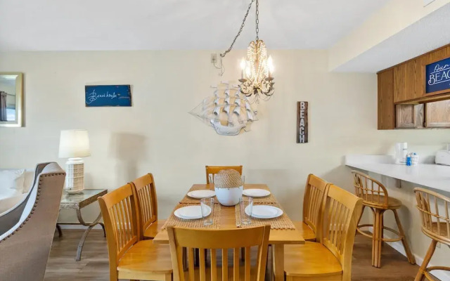 Moonspinner by Book That Condo