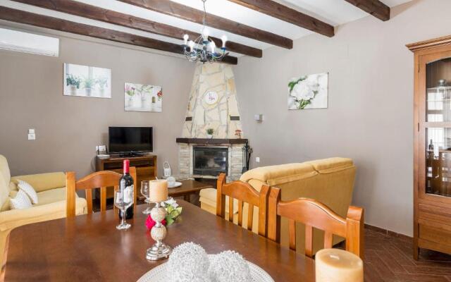 Casa Familiar La Lobita 1