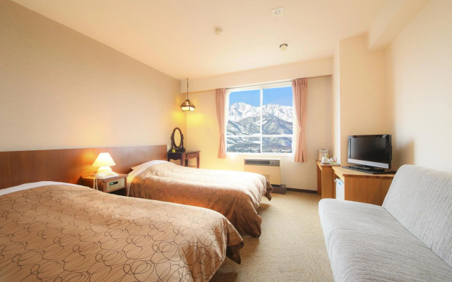Hakuba Highland Hotel – Guest Rooms – Hakuba