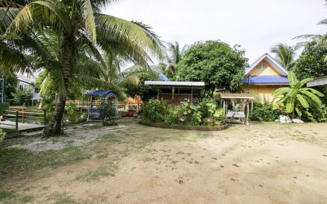 OYO 1062 Baanrai Kongjaroen