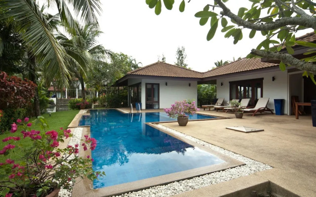 Surin Springs Villa 6 by PIPS