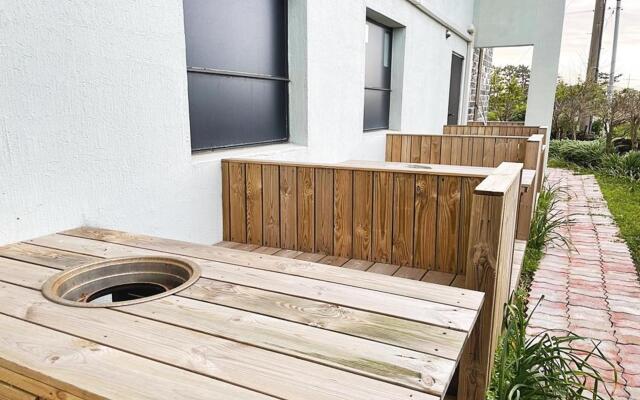 Jeju Sanammae House Pension